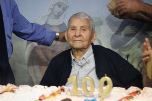 Homenagem pelo Cent&eacute;simo Anivers&aacute;rio do Sr. Jos&eacute; Ant&oacute;nio Trigo